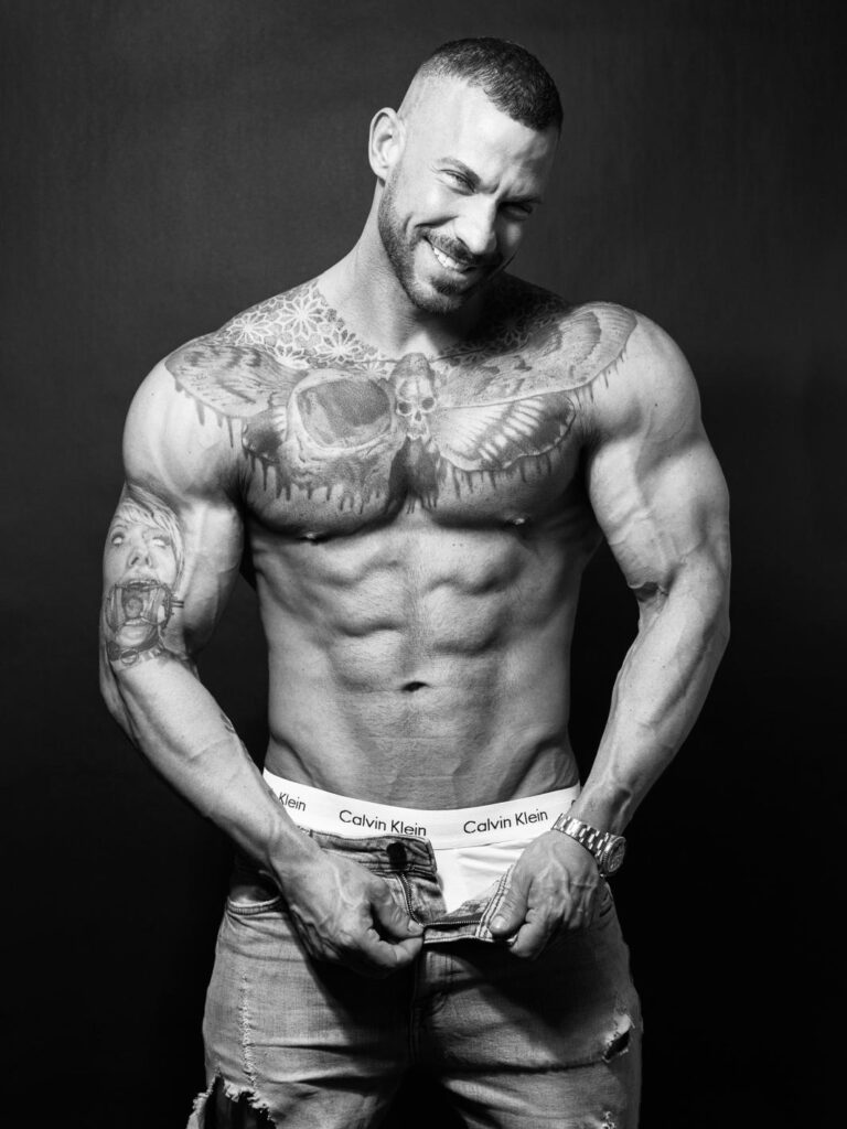 Callboy Alex in Nürnberg buchen